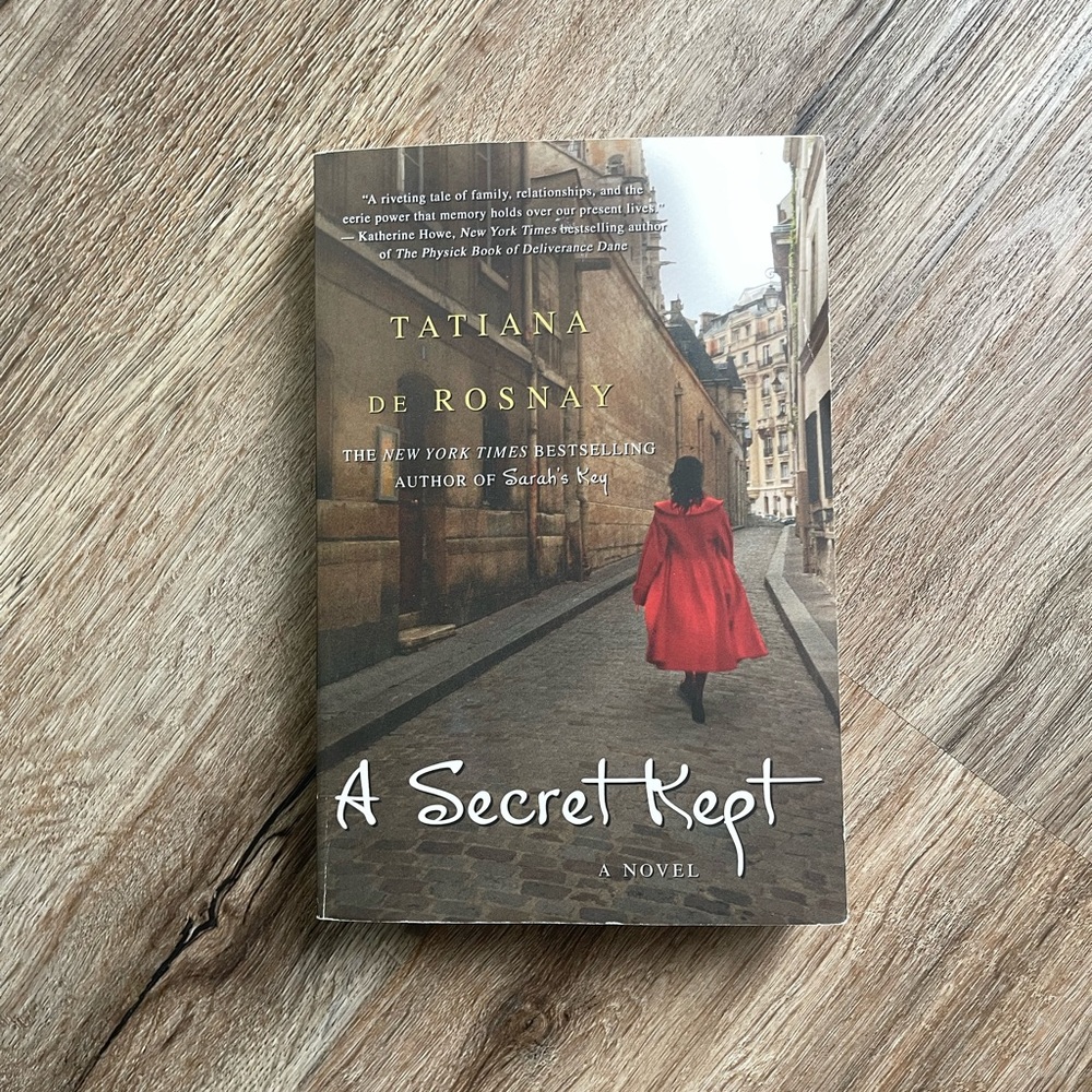 A Secret Kept by Tatiana De Rosnay Book